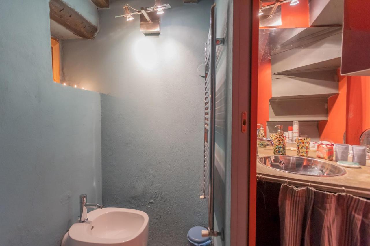 La Corte Degli Artisti By Rent All Como