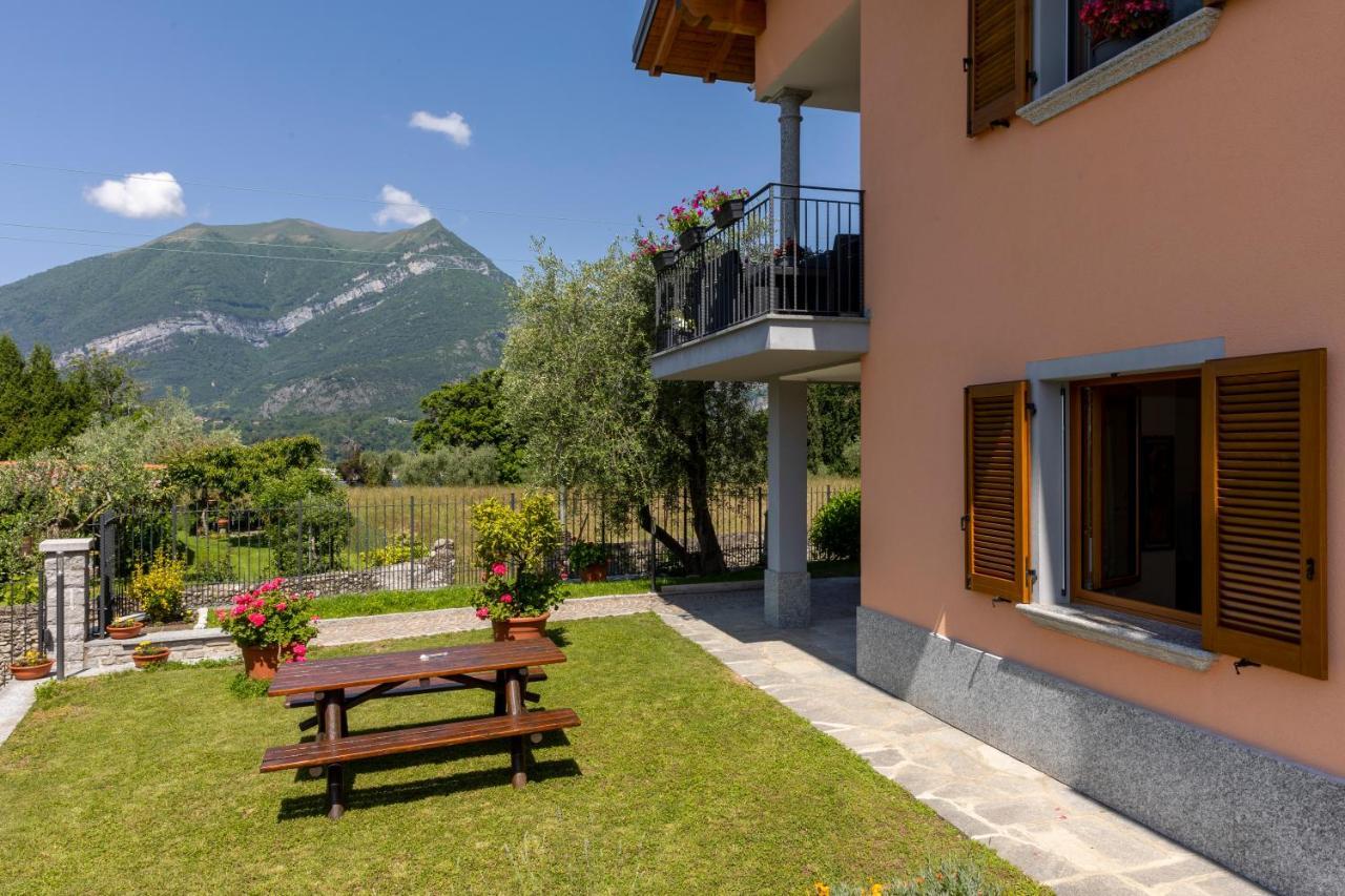 Apartment With Garden And Parking *