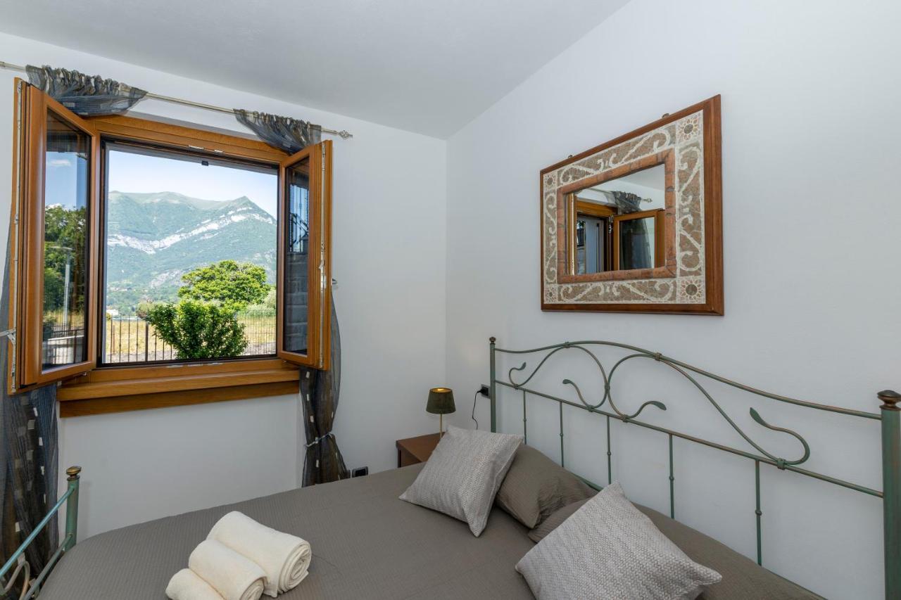 Apartment With Garden And Parking *