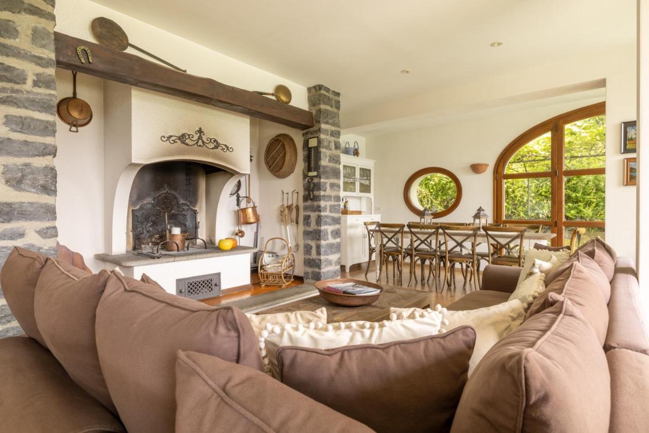 Le Rose -