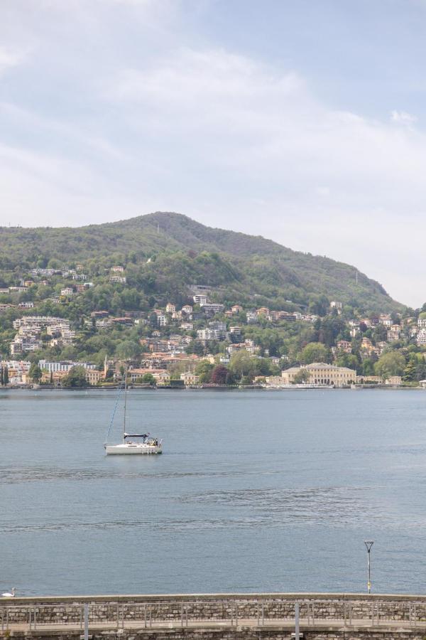 Apartment Easylife - Elegante Dimora Sul Lago Di *