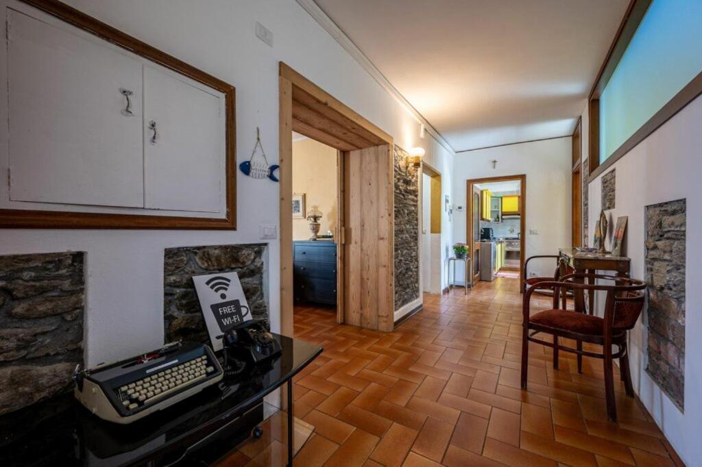 Ground Floor- Pet Friendly Stay-private Garden-parking-lake View - Bike Friendly House Apartment