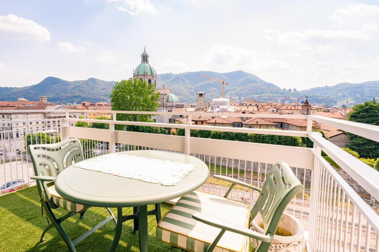 View Apartment Como