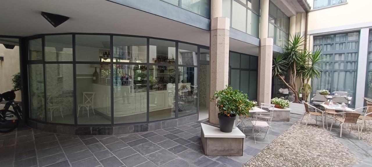 Carducci Bed & Breakfast Como