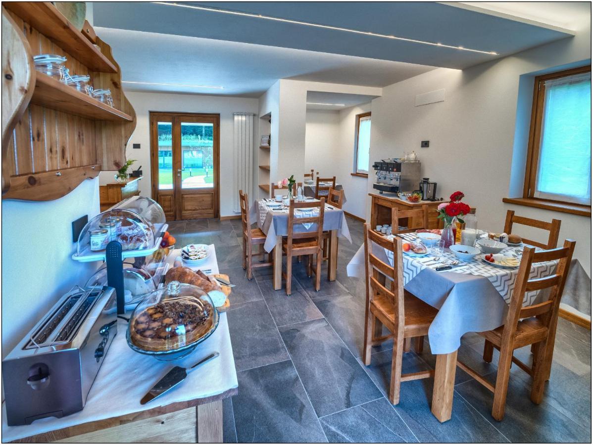 Foresteria Lombarda San Rocco Bed & Breakfast *
