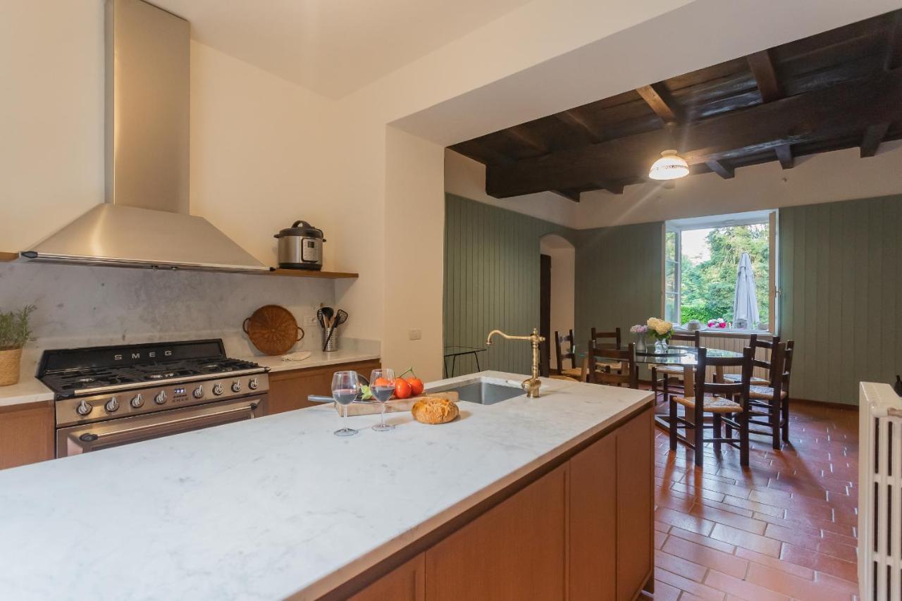 Villa Riva With Pool & Garden By Rent All Como *