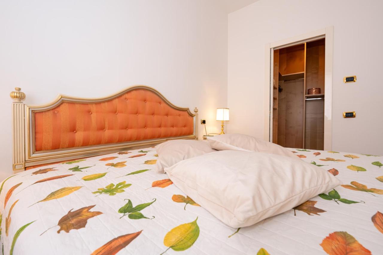 View Apartment Como