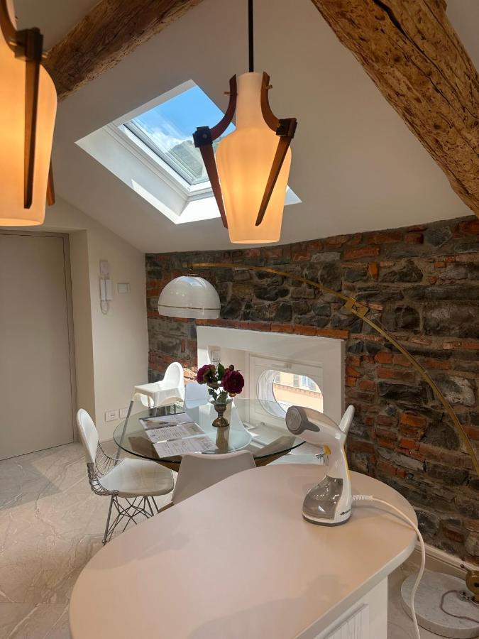 Skyview Apartment