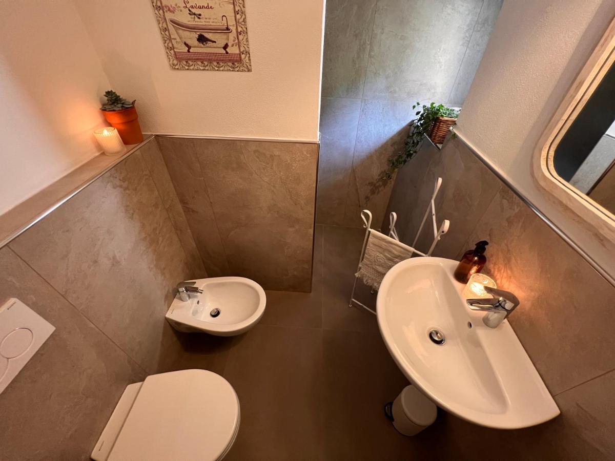 Casa vacanze La Finestra Sul Molo - By Myhomeincomo *