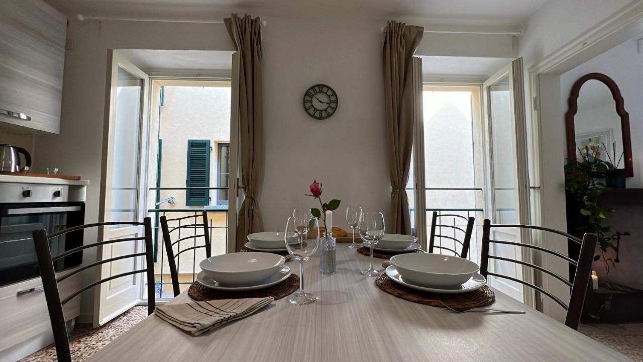Holiday home La Finestra Sul Molo - By Myhomeincomo *