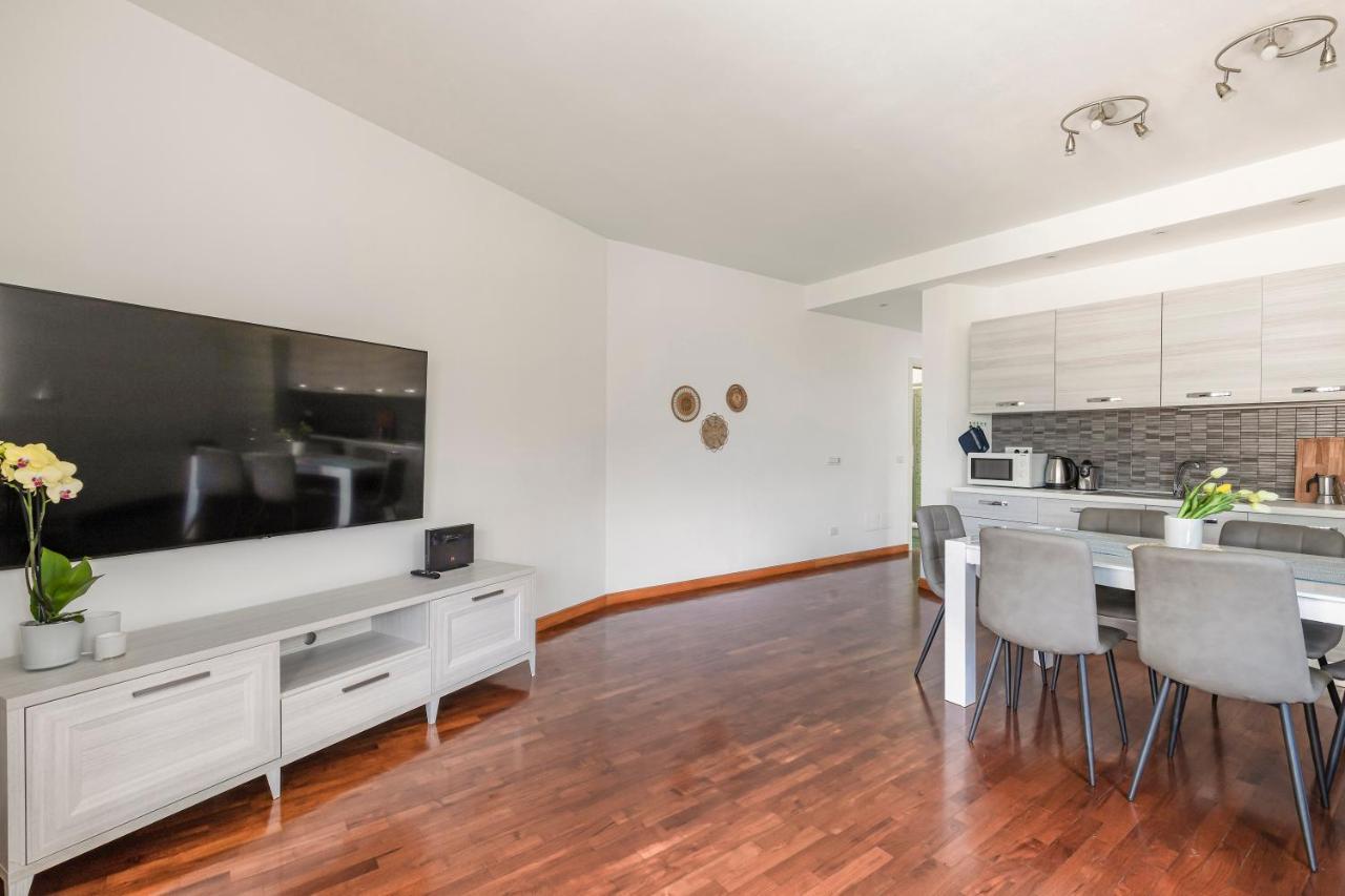 Apartment Con Terrazzo Vistalago