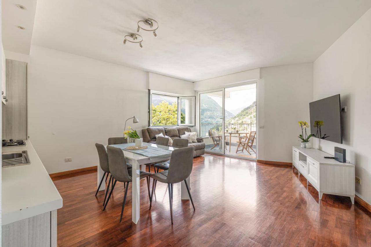 Con Terrazzo Vistalago