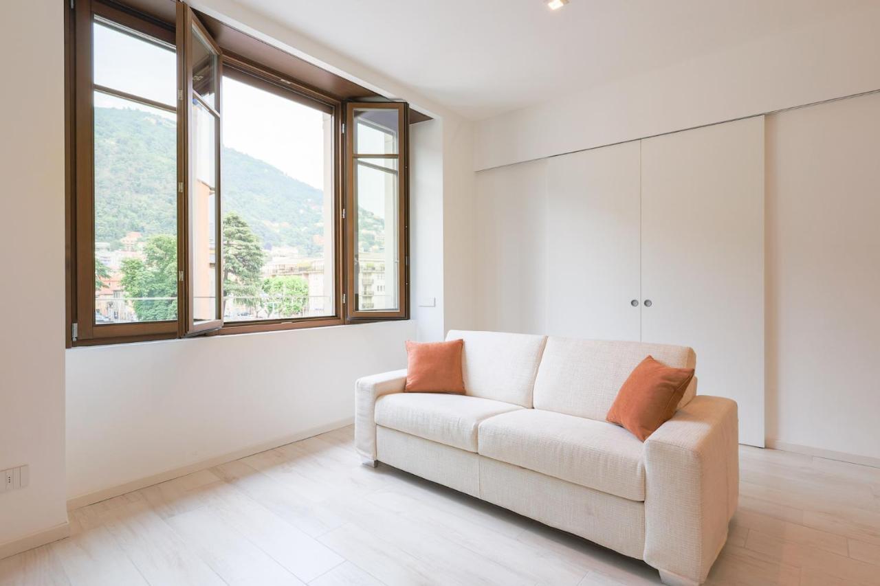 Apartment Bellini - By My In Como
