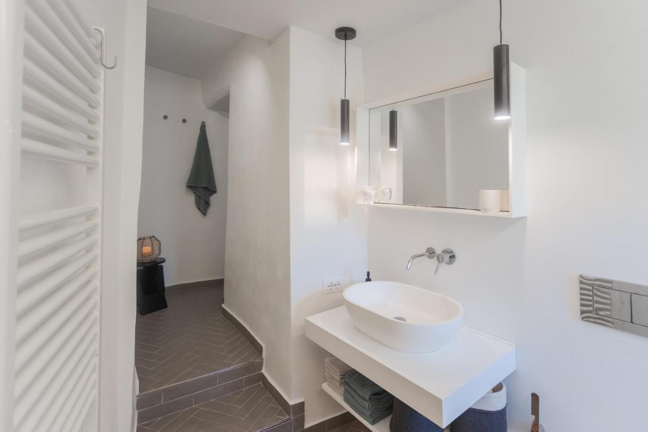 Coatesa Ventiquattro By Rent Apartment Nesso