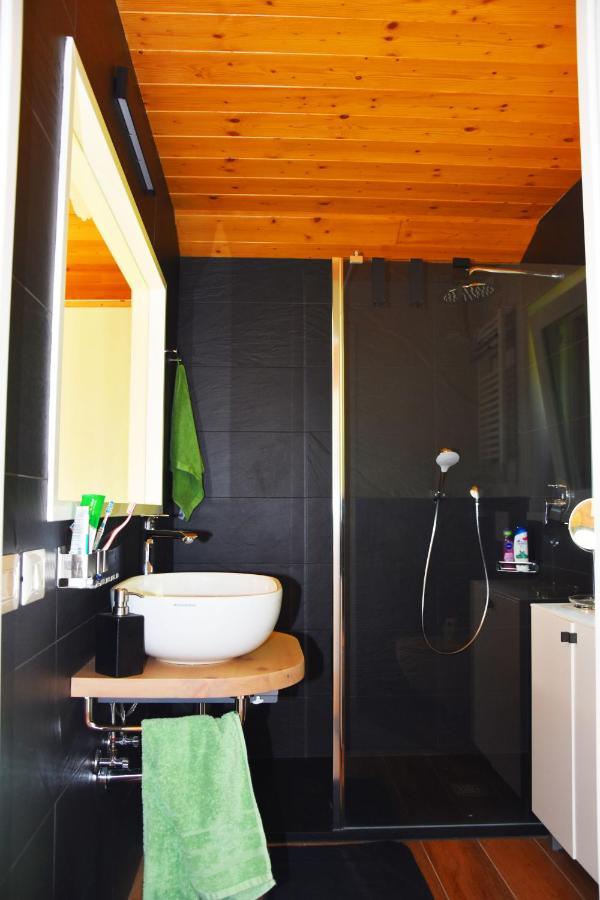 Grandin Holidayhouse * Domaso