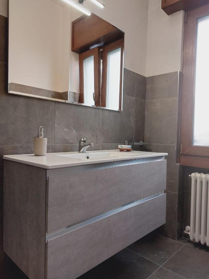 Dudi Jolie Maison - Jacuzzi Apartment