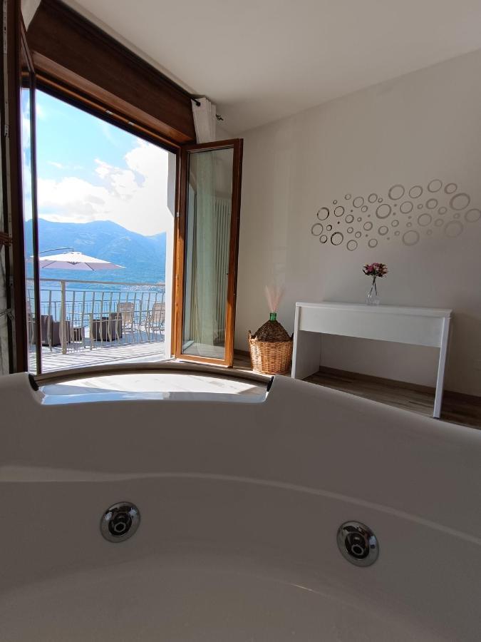 Apartment Dudi Jolie Maison - Jacuzzi Lezzeno