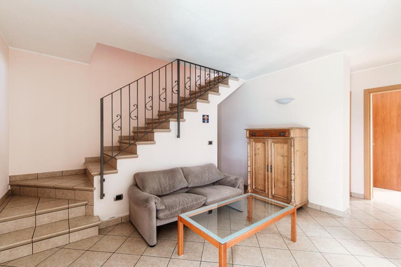 Apartment Degli Angeli - By Myhomeincomo