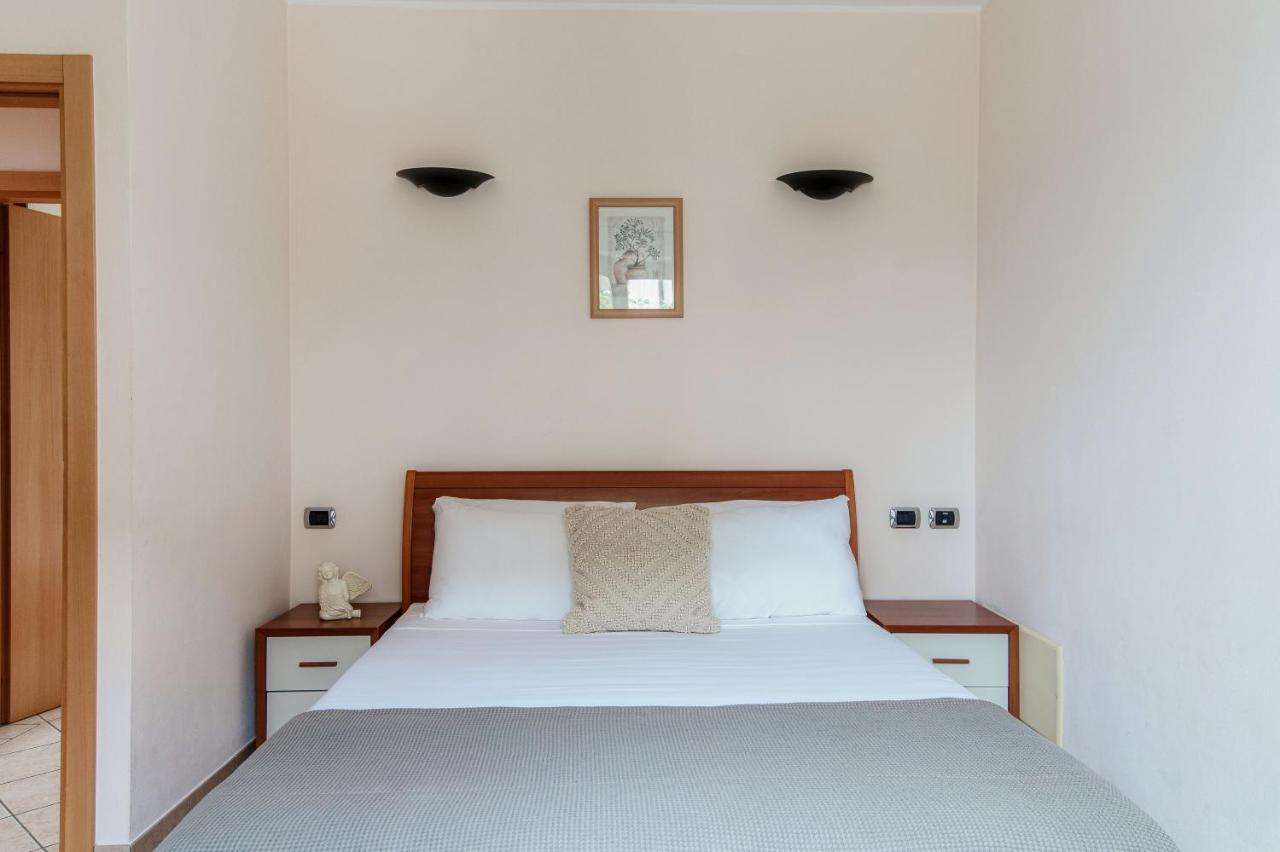 Apartment Degli Angeli - By Myhomeincomo