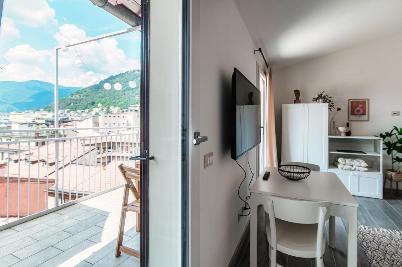 Bonanomi By Quokka 360 - Terrace Duomo View Apartment Como