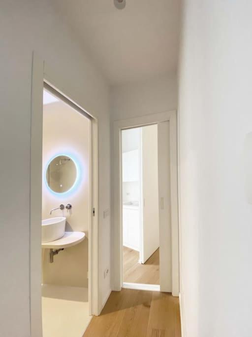 The Window On The Theatre And The Cathedral - Luxury Apartment *