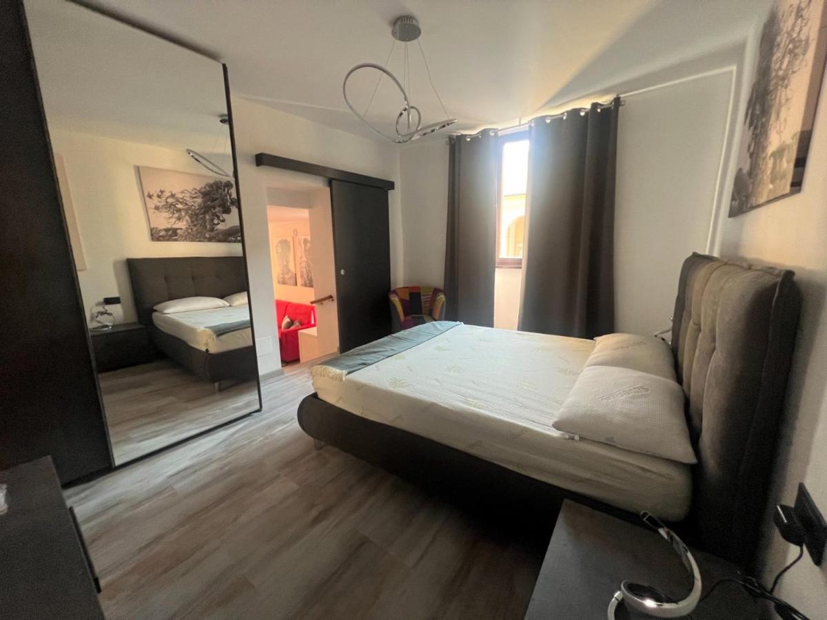 In Central Square With Lake View Apartment Lenno