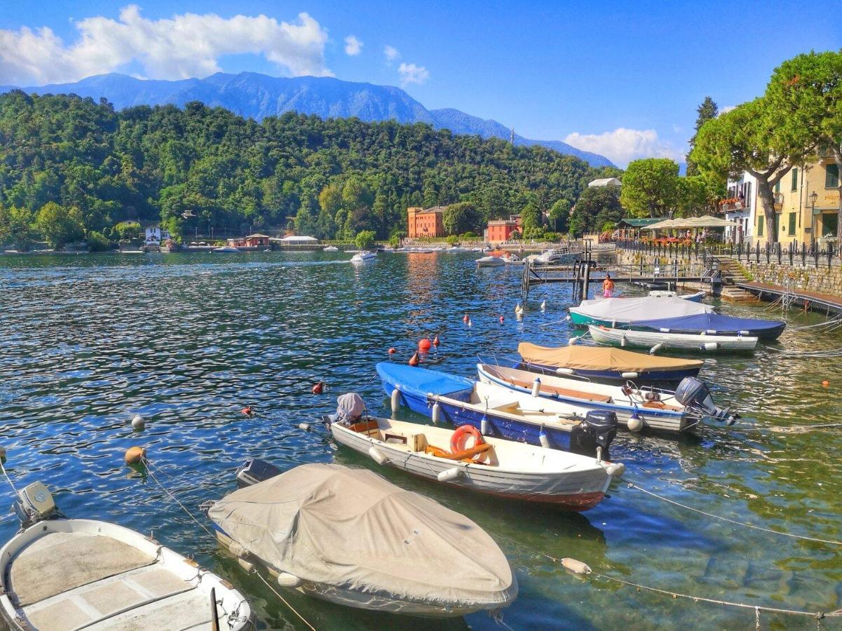 Apartment In Central Square With Lake View