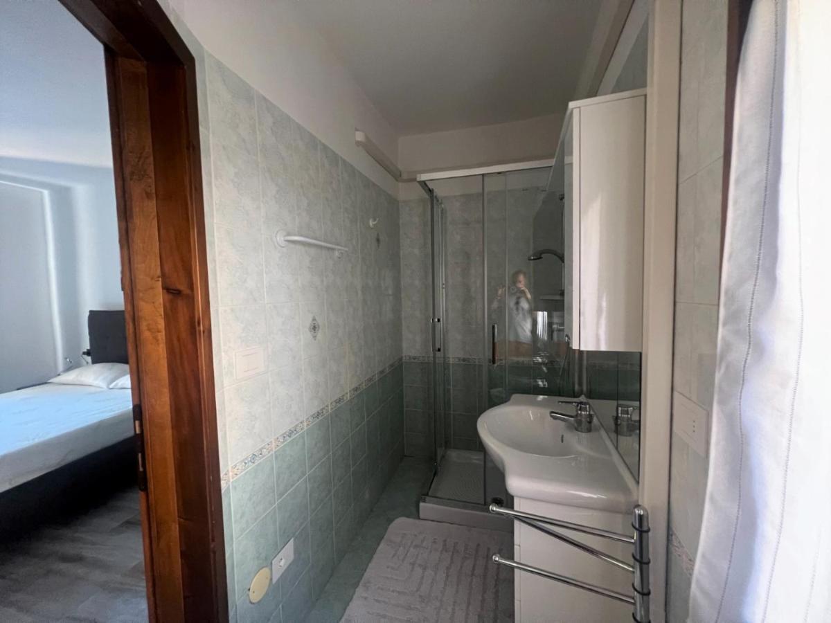 Apartment In Central Square With Lake View *