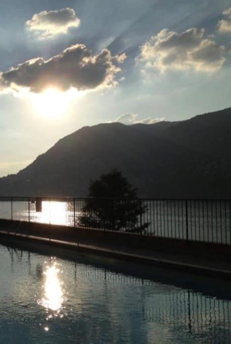 Sun Luxury With Swimming Pool - * Blevio