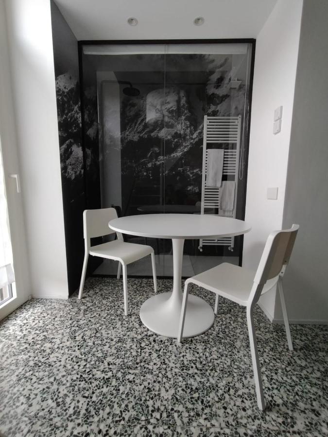 Apartment Mandello Amorevole Dimora In Lecco