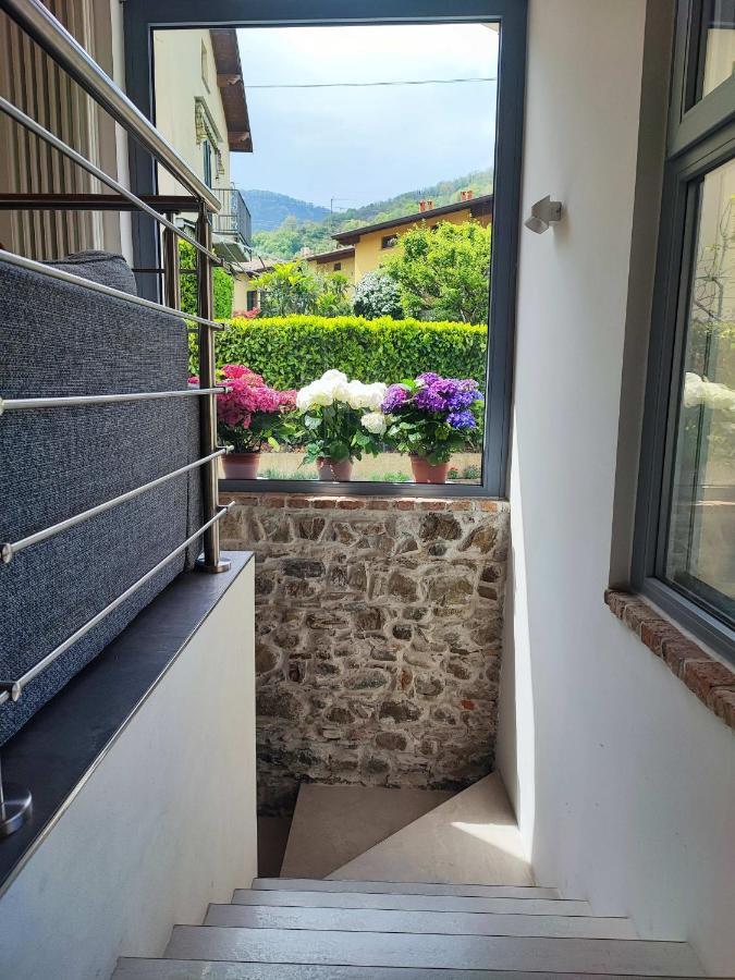Olia House Villa *