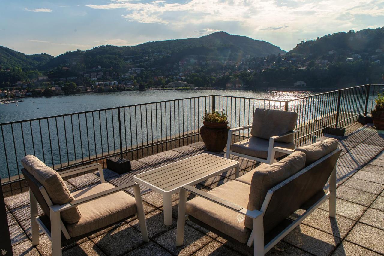 Unbelievable View - The House Of Travelers Apartment Como