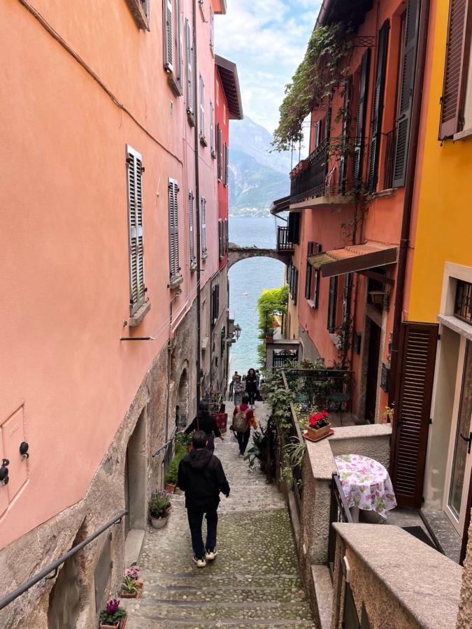By Foot Apartment *