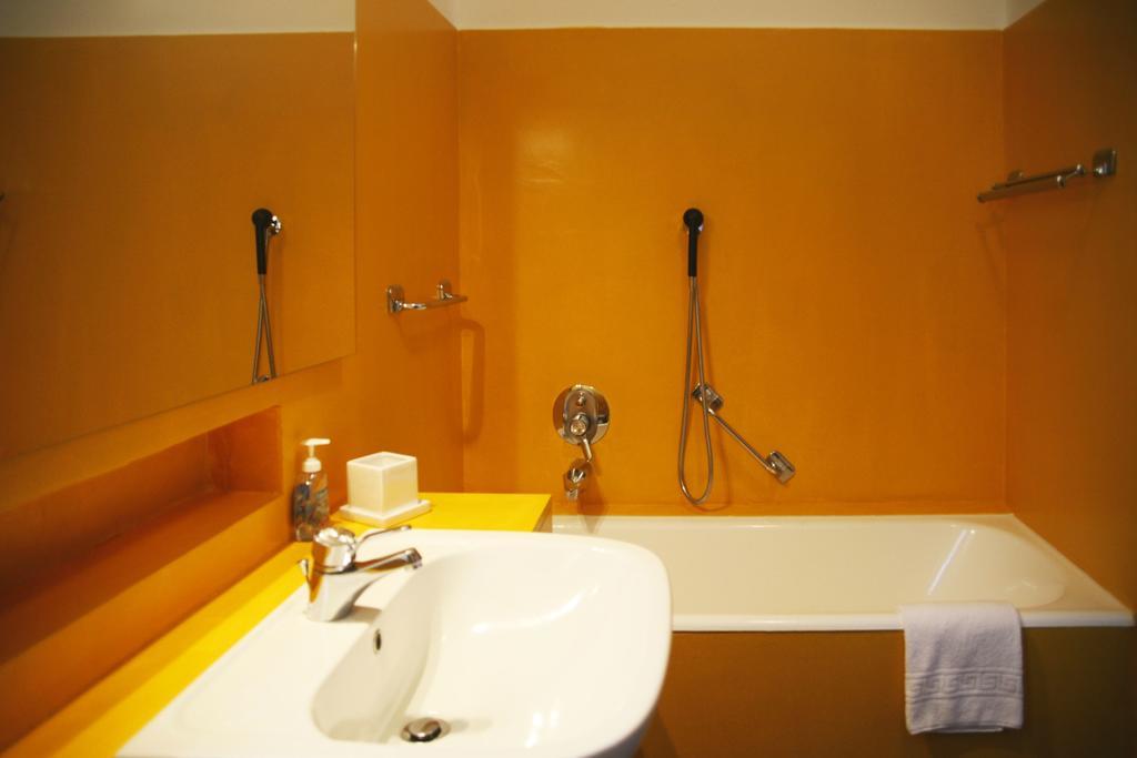 Aparthotel Miki Comer See