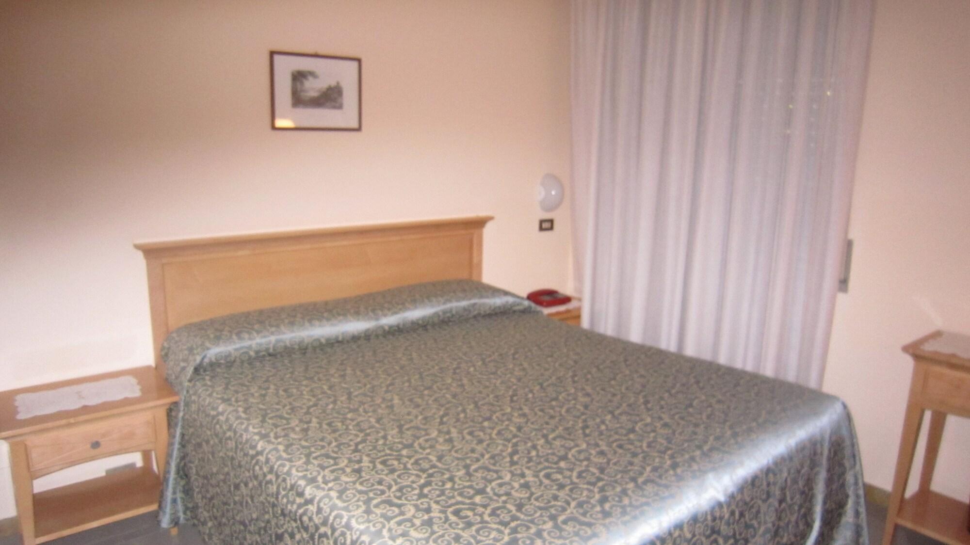 Sole Hotel 3*