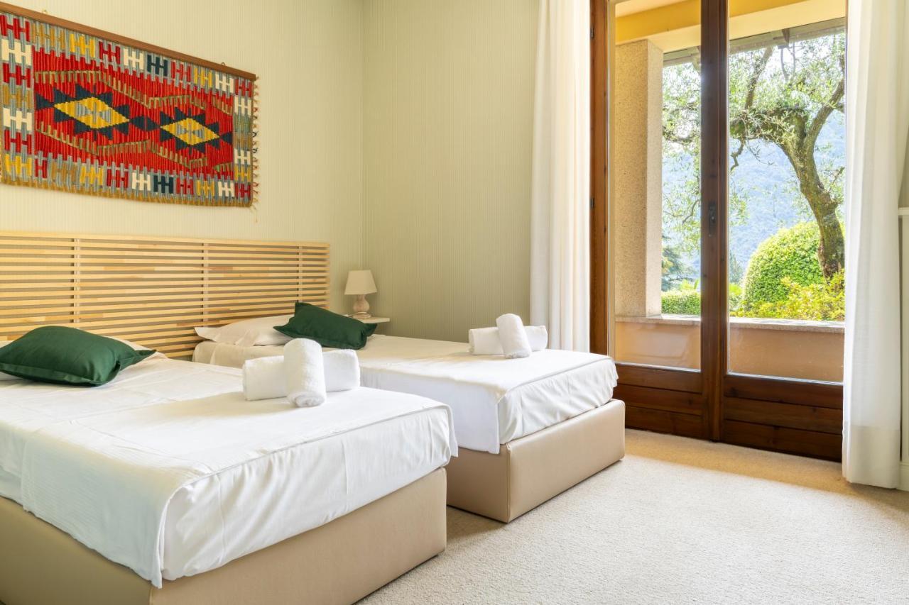Lakeview Olive Trees - Pool And Covered Parking Villa