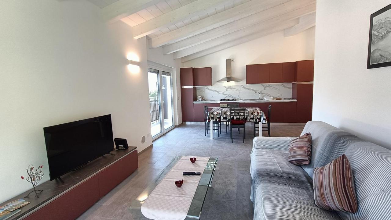 Apartment Calle - Larihome A37 Dongo
