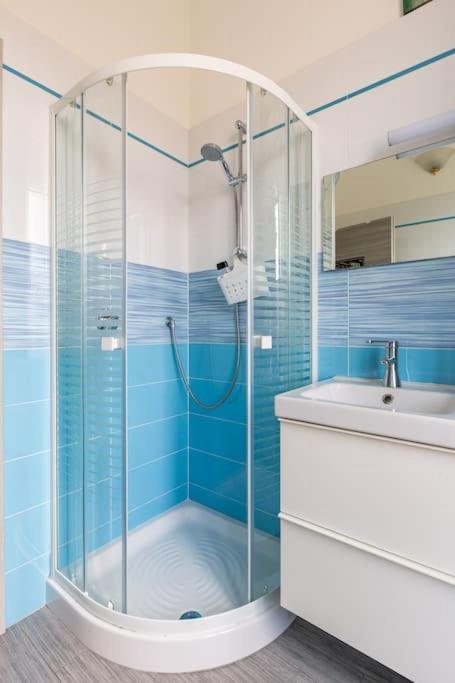 100mq 5 Mins To Center + Free Park And View Apartment *