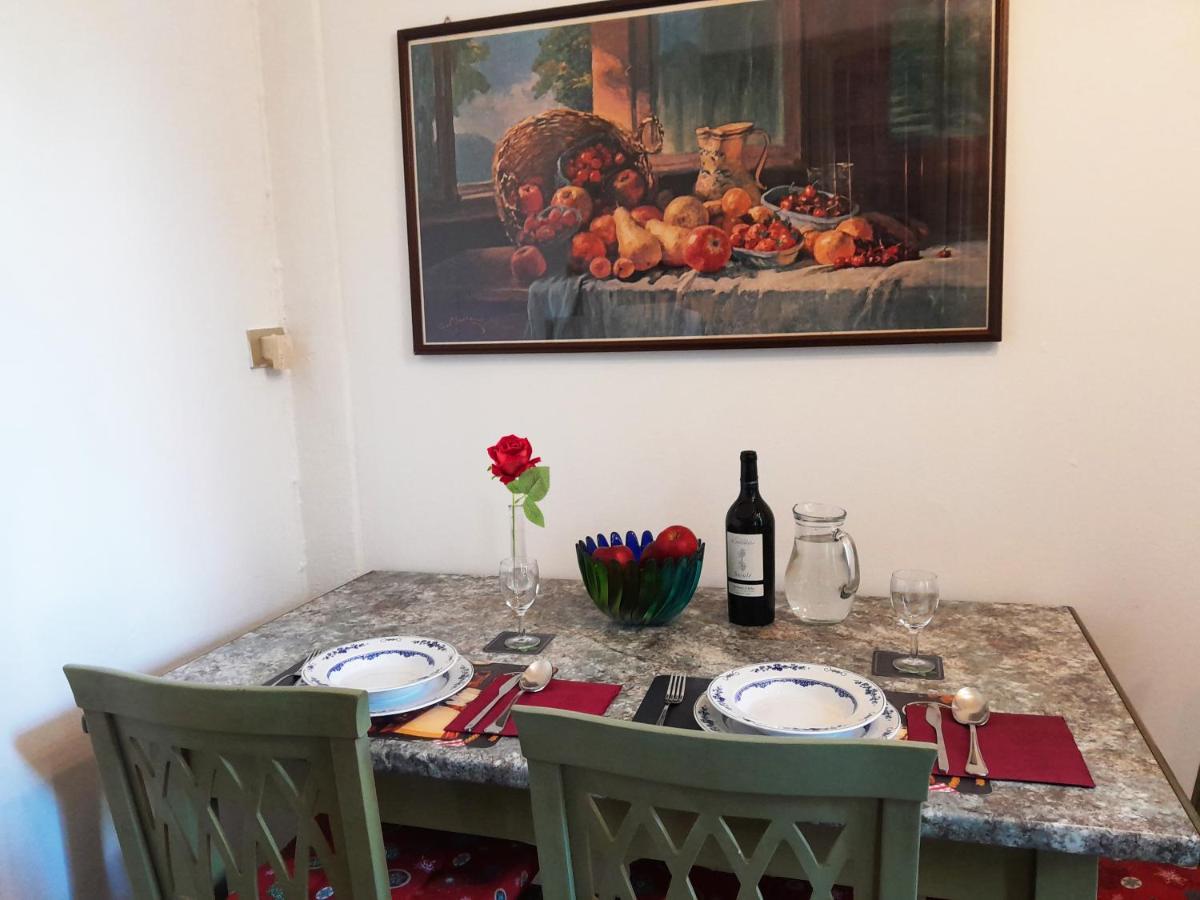 Agnello Apartment