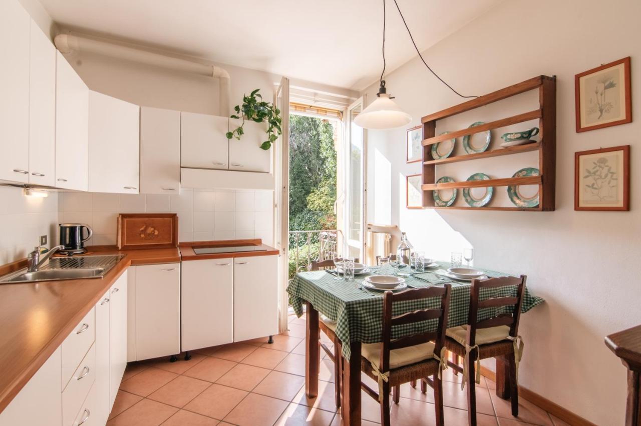Lungolago Apartment *