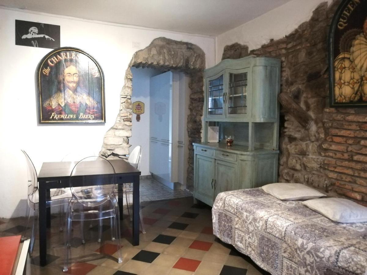 Casa Della Dama