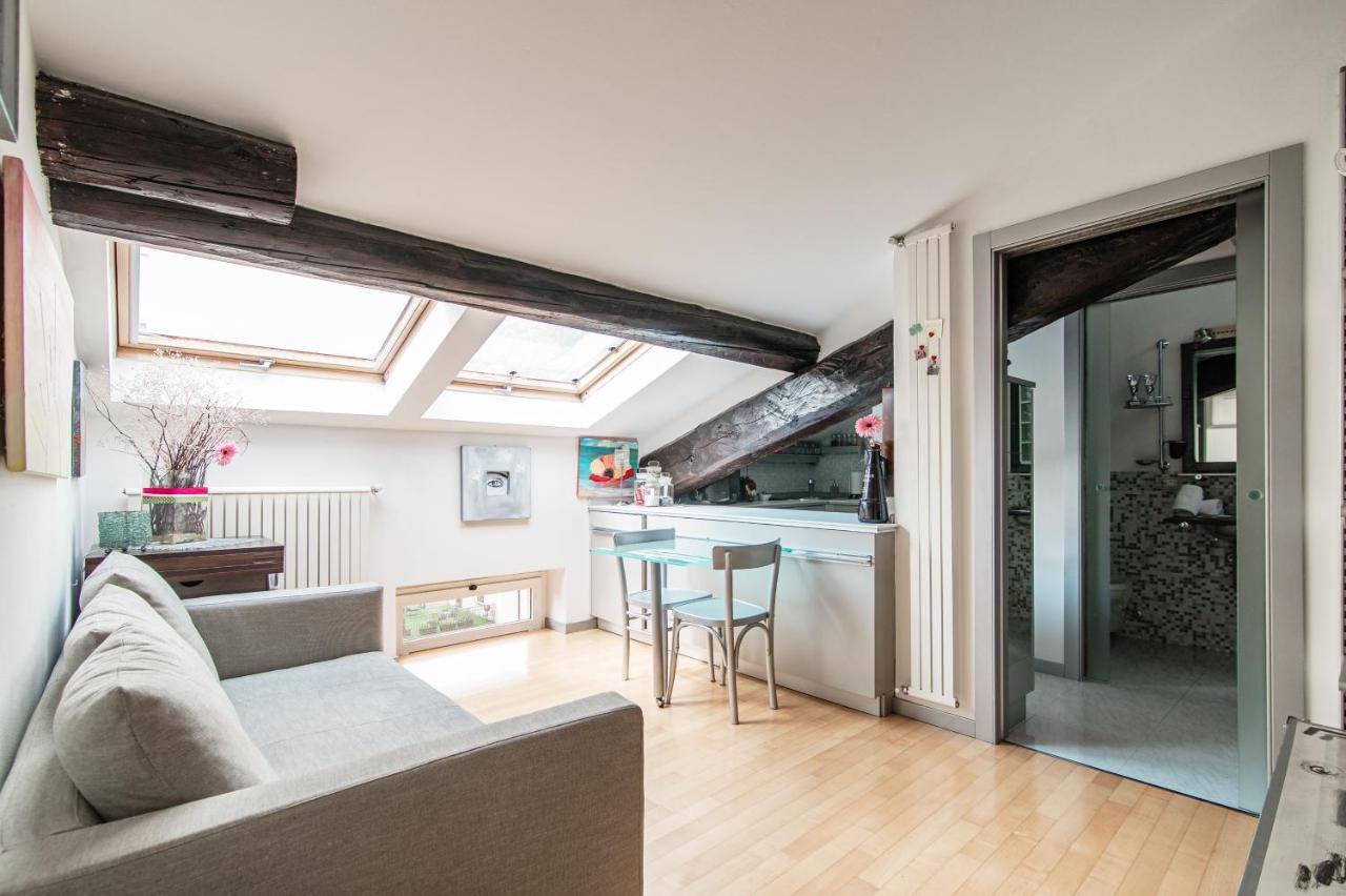 Appartamento La Mansardina Di Giuly By Quokka 360 - Bright Attic In The Centre Of *
