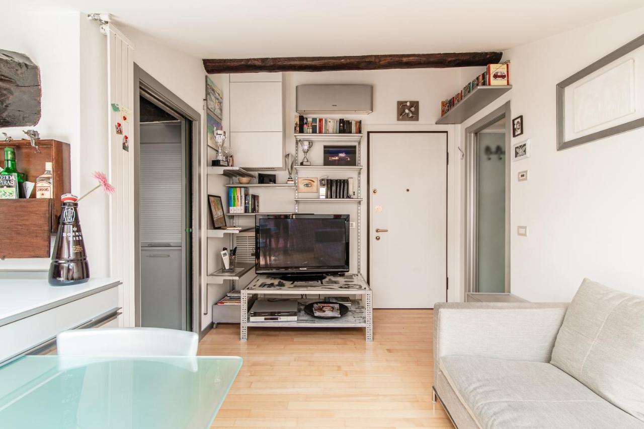 Appartamento La Mansardina Di Giuly By Quokka 360 - Bright Attic In The Centre Of