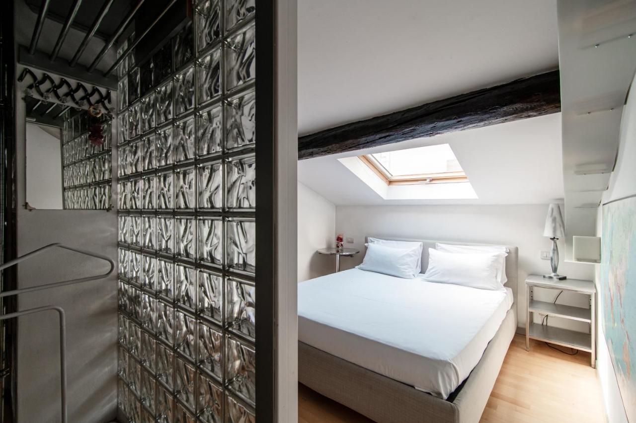 La Mansardina Di Giuly By Quokka 360 - Bright Attic In The Centre Of * Como