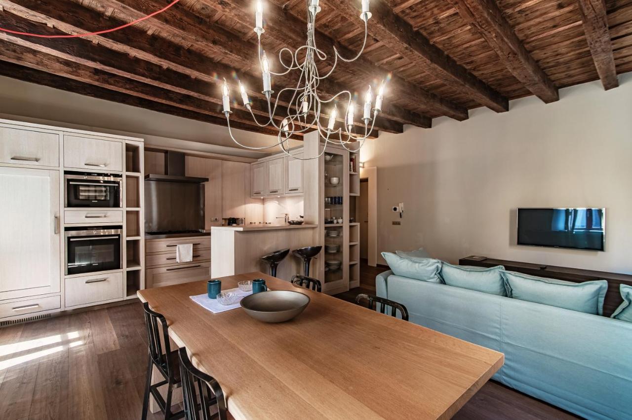 Apartment First - By Myhomeincomo