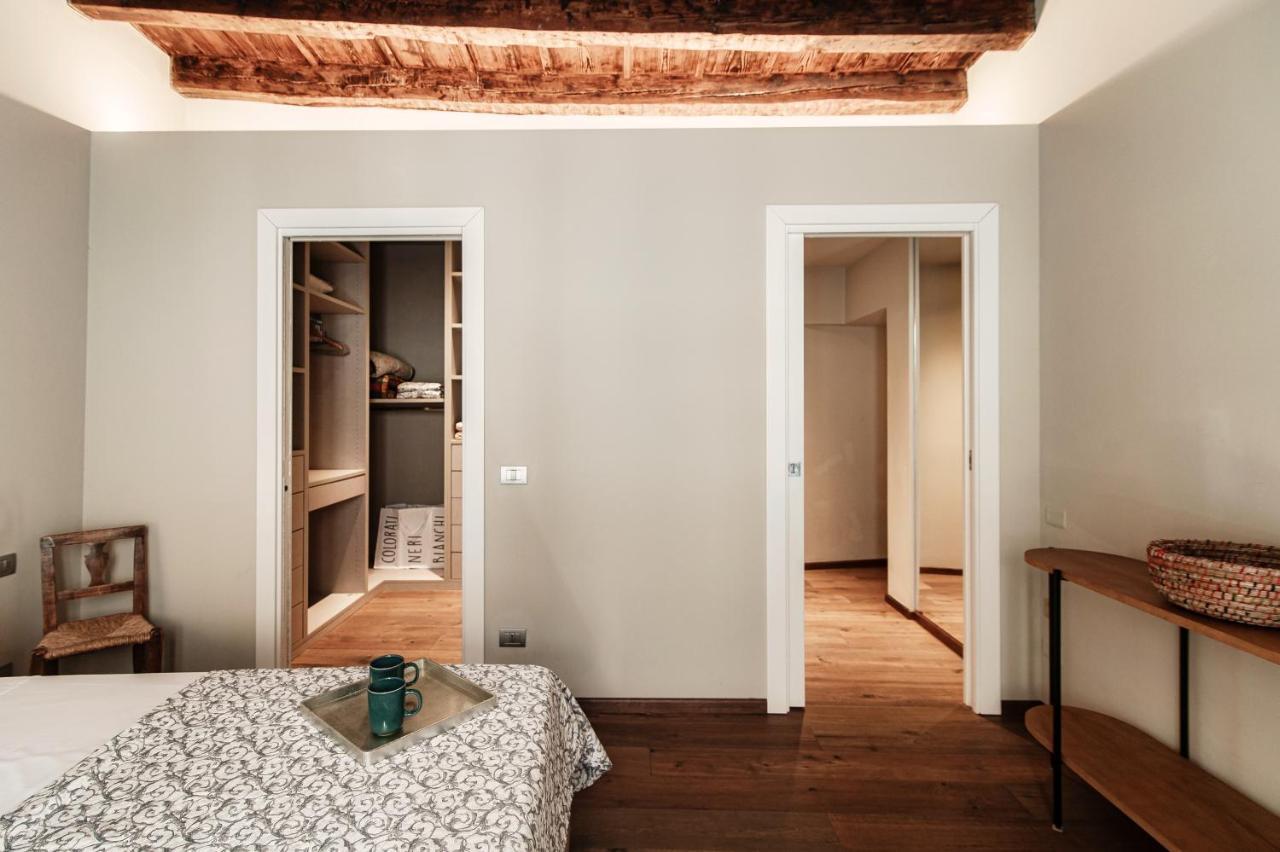 First - By Myhomeincomo Apartment Como