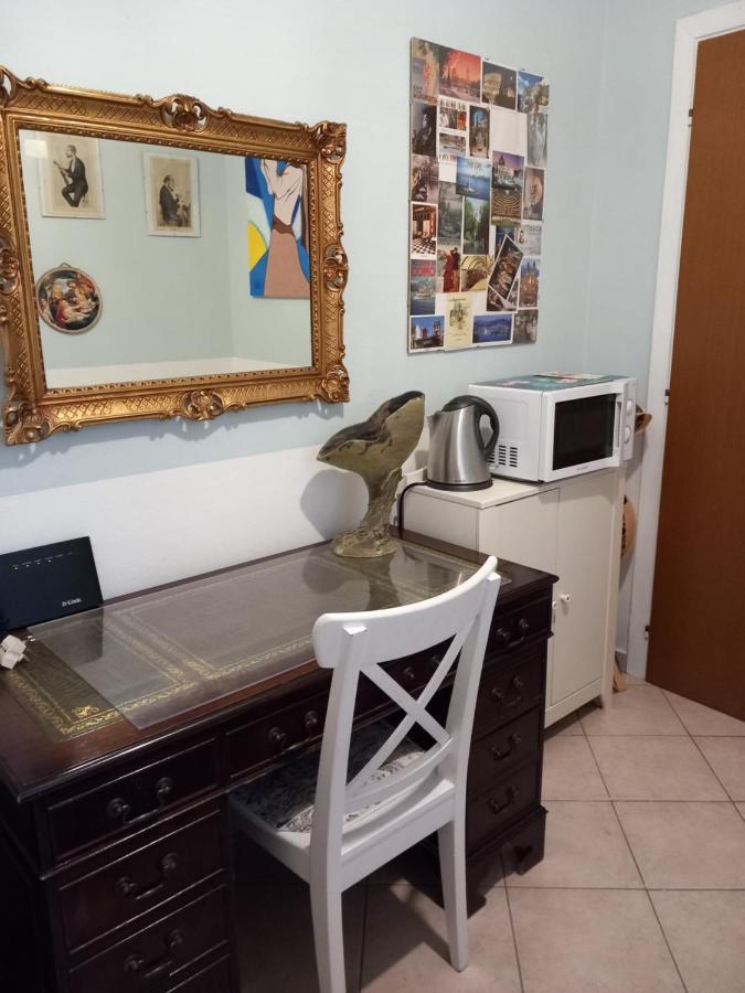 Cozy Single In A Period Property * Albese Con Cassano