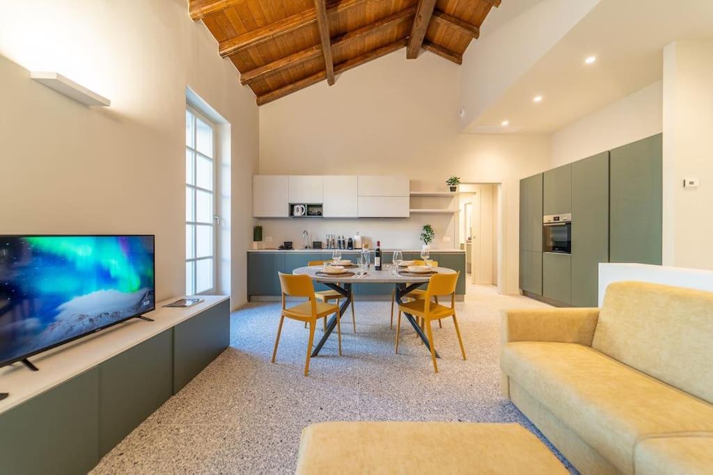 Apartment Elegante Loft A 200 A Metri Dal Duomo *
