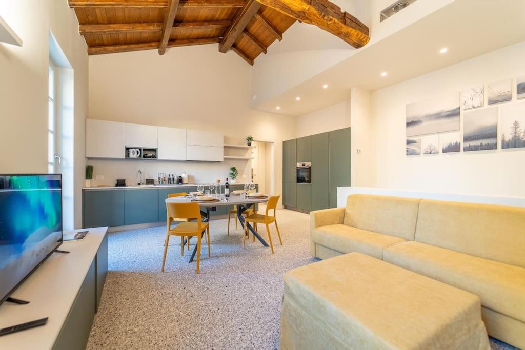 Apartment Elegante Loft A 200 A Metri Dal Duomo