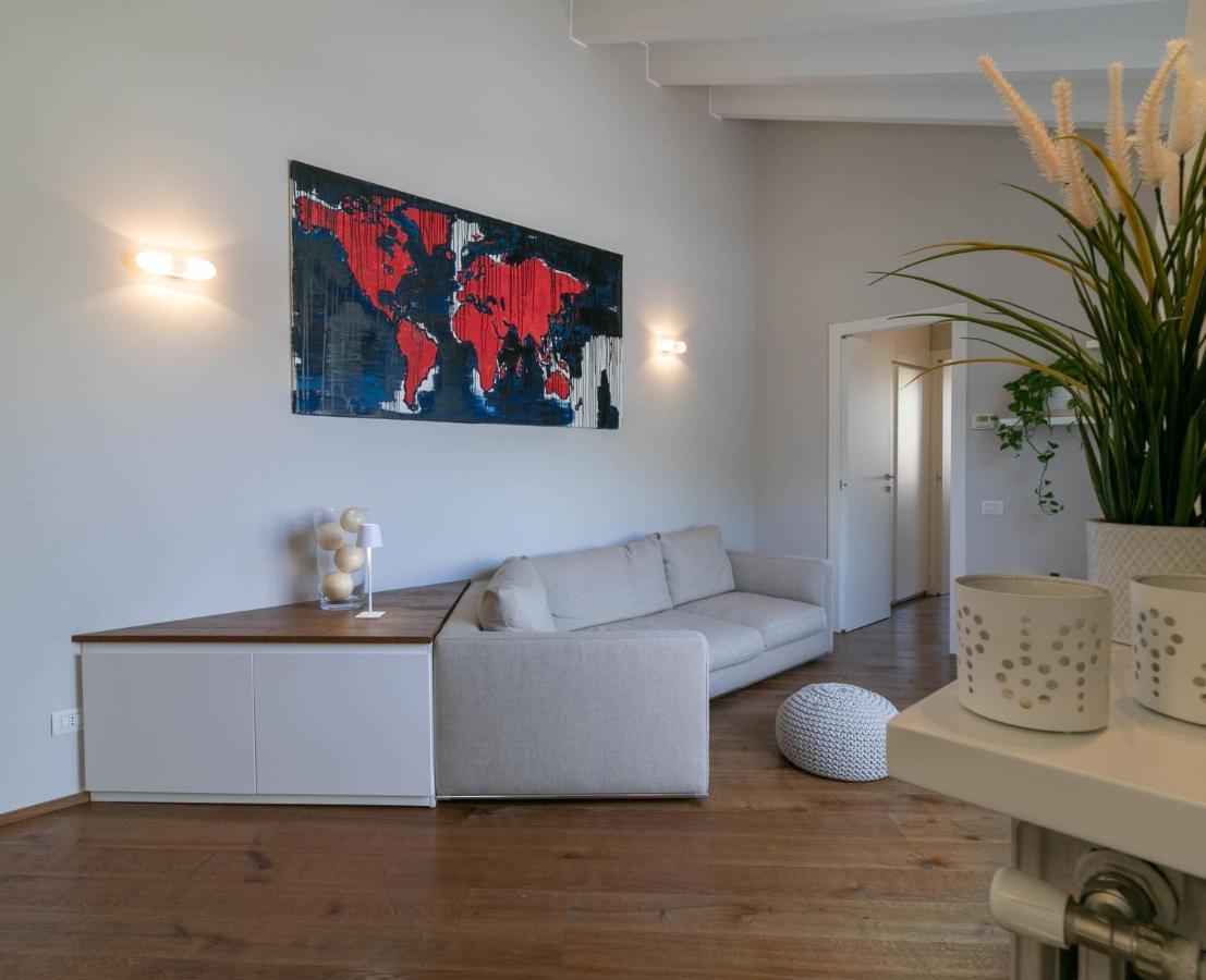 Mamma Ciccia - Cozy Attic Apartment Galbiate